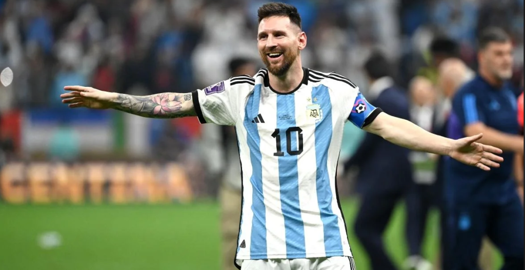 GOAT Messi, Pemegang Rekor Peraih Tropi Terbanyak