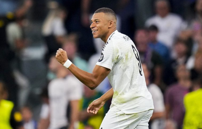 Mbappé Kembali Bersinar, Real Madrid Perlebar Jarak di Puncak Usai Tekuk Espanyol 2-0