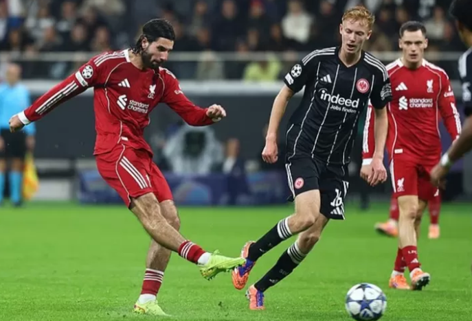 Liverpool Bangkit Dramatis, The Reds Hentikan Tren Buruk dengan Kemenangan 5-1 atas Frankfurt